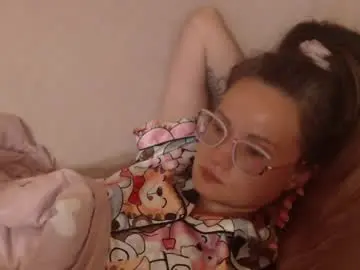 Chaturbate Nude Webcam of flowercandydoll13