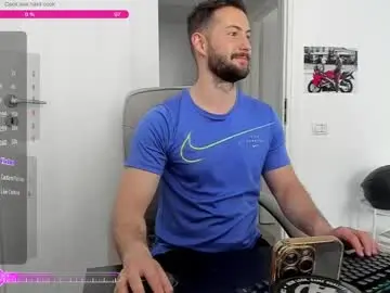 Chaturbate Best live sex cam show of hard_chriss