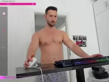 Chaturbate Nude Webcam of hard_chriss