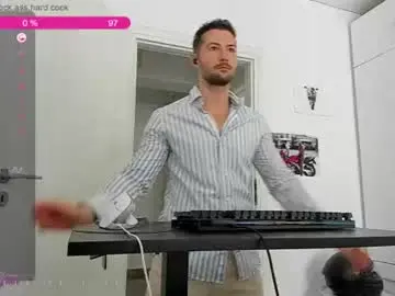 Chaturbate Sex Cam of hard_chriss