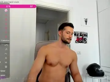 Chaturbate Watch Live Sex Cams of hard_chriss