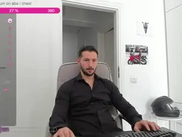 Chaturbate Free Live Porn of hard_chriss