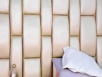 Chaturbate Watch Live Sex Cams of katalella___murillo