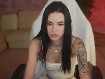 Chaturbate Live Sex Cam of kira0541