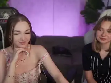 Chaturbate Sex Cam of kira0541