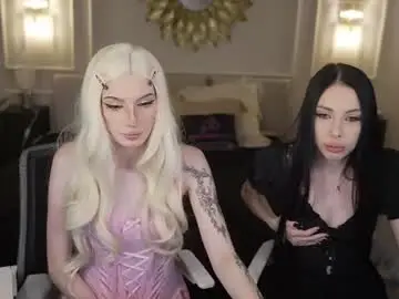 Chaturbate Nude Webcam of kira0541