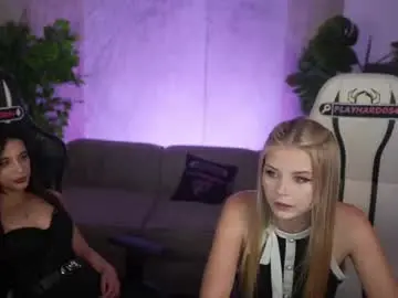 Chaturbate Watch Live Sex Cams of kira0541