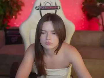 Chaturbate Live Sex Cam of kira0541