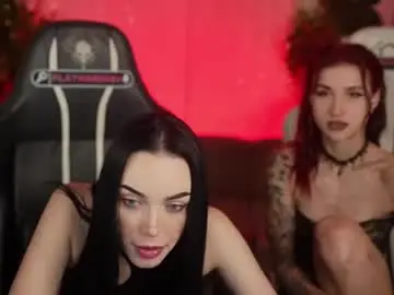 Chaturbate Live Sex Cam of kira0541