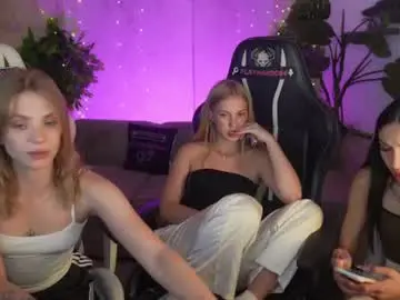 Chaturbate Live Sex of kira0541