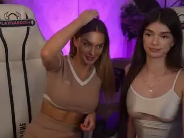 Chaturbate Watch Live Sex Cams of kira0541