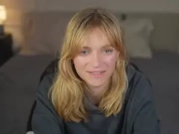 Chaturbate Watch Live Sex Cams of kira0541