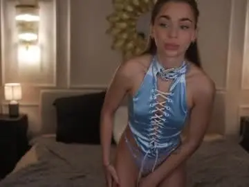 Chaturbate Live Sex of kira0541