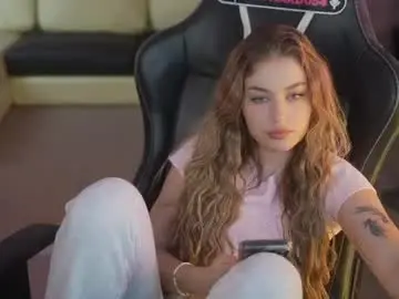 Chaturbate Sex Cam of kira0541