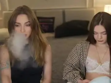 Chaturbate Free Porn Cam of kira0541