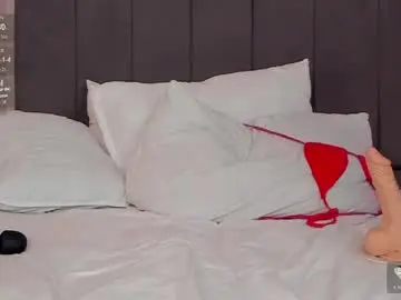 Chaturbate Live Sex of stella_luxury
