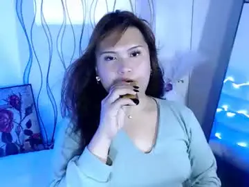 Chaturbate Watch Live Sex Cams of urasian_cutiee