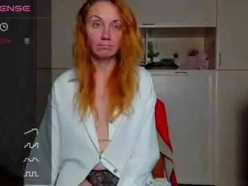 Chaturbate Live Sex Cam of elisefoxy