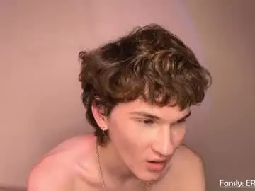 Chaturbate Free Live Porn of eric_dark