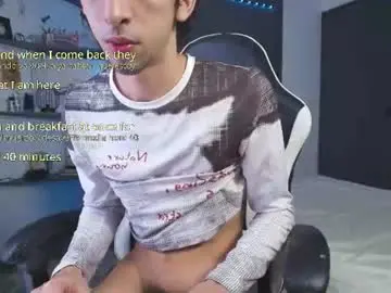 Chaturbate Live Sex Cam of vittorio_cerati