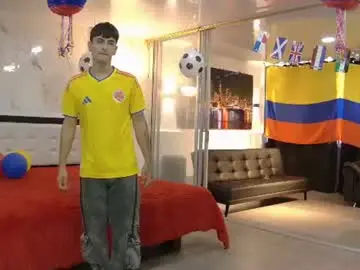Chaturbate Live Sex of boysgang_sex