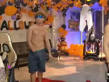 Chaturbate Live Sex Cam of boysgang_sex