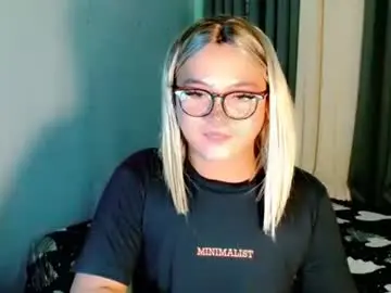 Chaturbate Adult Video Chat of krezikeed
