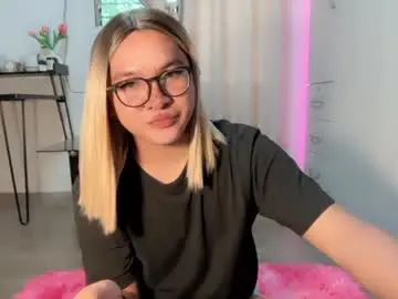 Chaturbate Adult Video Chat of krezikeed
