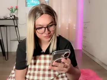 Chaturbate Adult Webcams of krezikeed