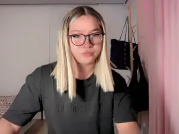 Chaturbate Best live sex cam show of krezikeed