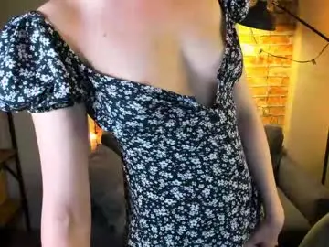 Chaturbate Live Sex Cam of posh_nancy