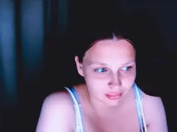 Chaturbate Live Sex Cam of aurorablusssh_