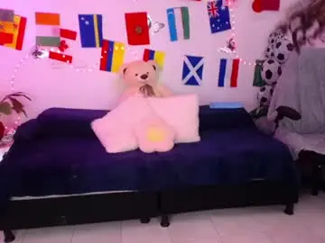 Chaturbate Sex Cam of mia_cute_girl