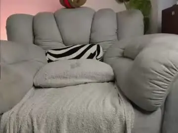Chaturbate Free Porn Cam of mialove_sweet