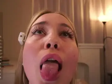 Chaturbate Free Porn Cam of sidneyhodsdon