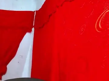 Chaturbate Live Sex of squirt_dirty_anal