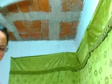 Chaturbate Free Live Porn of squirt_dirty_anal
