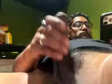 Chaturbate Best live sex cam show of bravo323