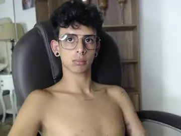 Chaturbate Free Live Porn of ibratxandy