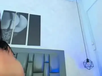 Chaturbate Nude Webcam of tatihornyy1