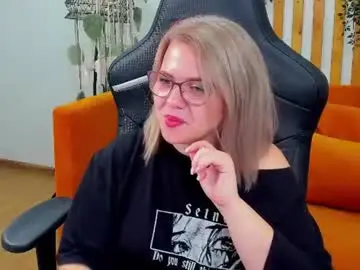 Chaturbate Nude Webcam of adeleravelle