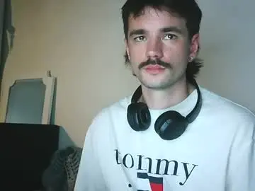 Chaturbate Live Sex of cheeky_bi_kiwi