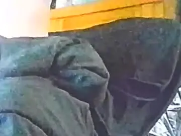 Chaturbate Live Sex Cam of jedishy925585