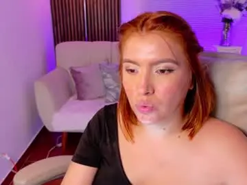 Chaturbate Live Sex Cam of karla_hill_28
