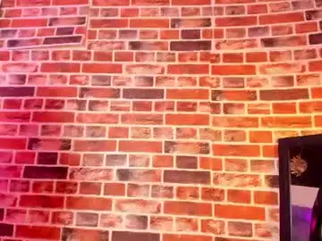 Chaturbate Live Sex Cam of aleja_hill
