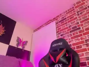 Chaturbate Sex Chat of aleja_hill