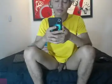 Chaturbate Free Porn Cam of andrescoll25