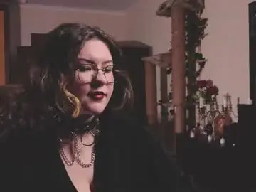 Chaturbate Live Sex of laura_karamazov
