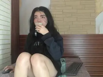 Chaturbate Live Porn of mia_monroepri