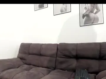 Chaturbate Nude Webcam of olivia_collisn